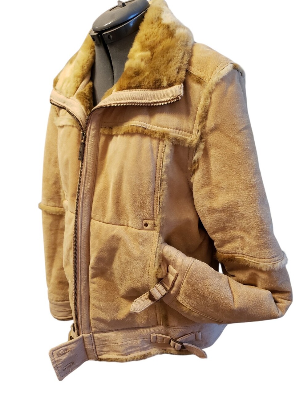 Tan Suede Leather Black Rivet Faux Fur Lined Jacket.  Women XL Like New
